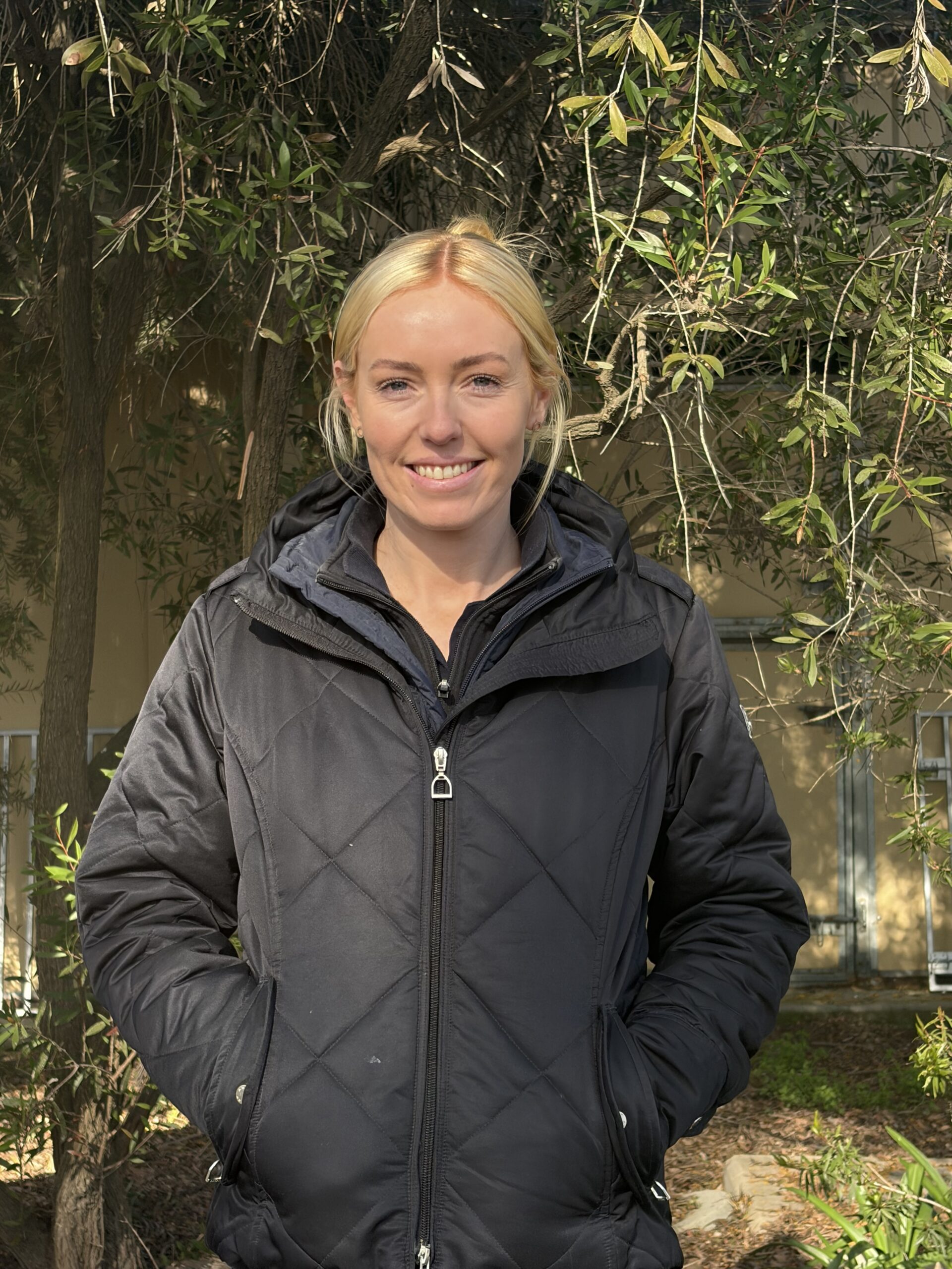 Dr Tegan Hine
